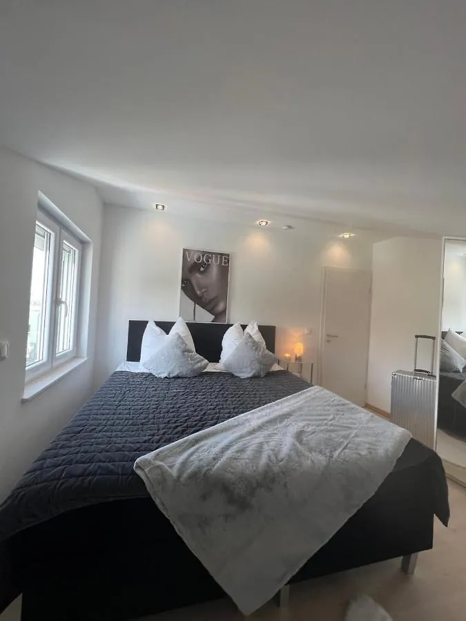 Apartments Imperium Trogir 0*,
