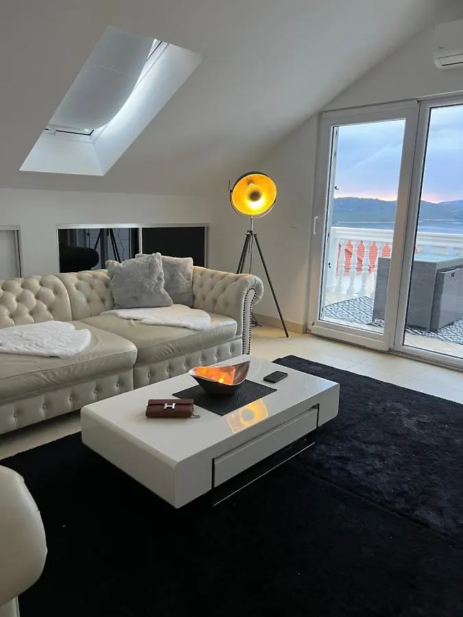 Apartments Imperium Trogir Kroatien